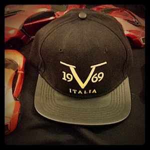 Clean Versace Fitted hat Blk and Gold Edition!